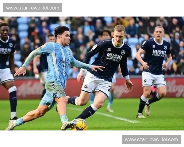 谢周三vs加的夫：英冠赛场上的恩怨情仇与战术博弈